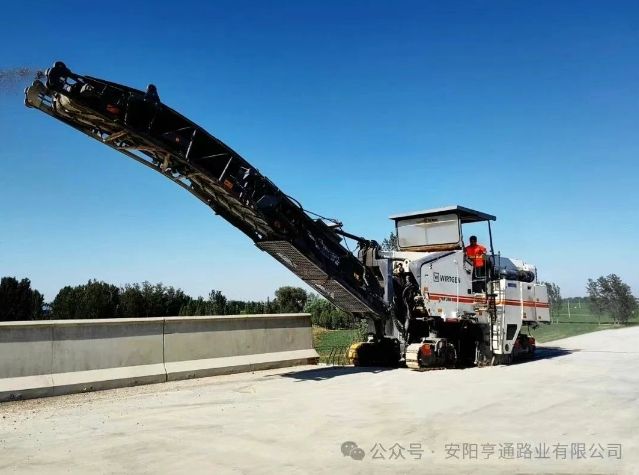 建设•迈进‖高温下的攻坚